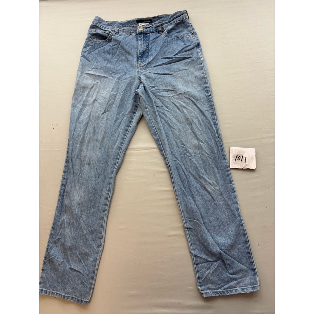 Basic Editions Classic Fit Jeans Light Wash Blue Straight Leg Denim Womens 8